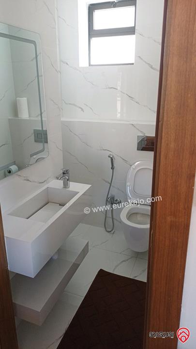 شقة طابق أخير مع روف دوبلكس مساحة 350م للبيع في عمان - خلدا قرب مدارس ساندس 