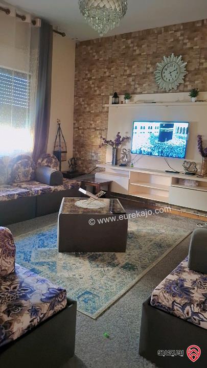 شقة مفروشة ديلوكس طابق ثاني مساحة 160م للايجار في عمان - ضاحية الرشيد 