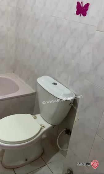 شقة مساحة 120م طابق أول للبيع في عمان - ماركا 