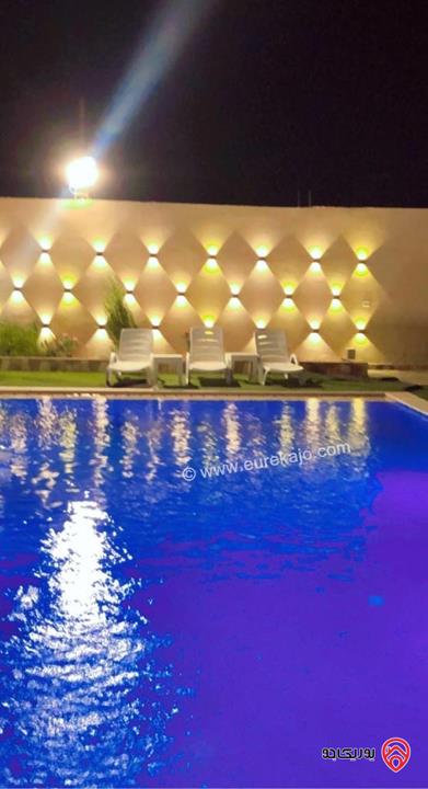 مزرعة مساحة الارض 1121م والبناء 246م للبيع في منطقة الغور - الشونة الجنوبية تصلح للايجار و الاستثمار 