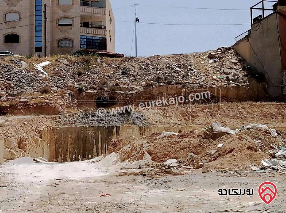قطعة ارض مساحة 475م للبيع في الزرقاء - البتراوي شارع الكرامة بجوار مساكن التلاوي