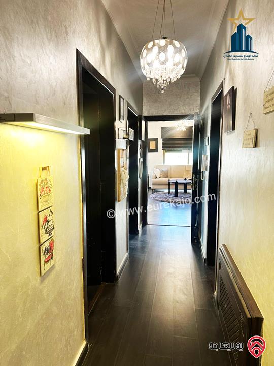 شقة مميزة طابـق ثاني مساحة 130م للبيع مع الاثاث في عمان - خلدا