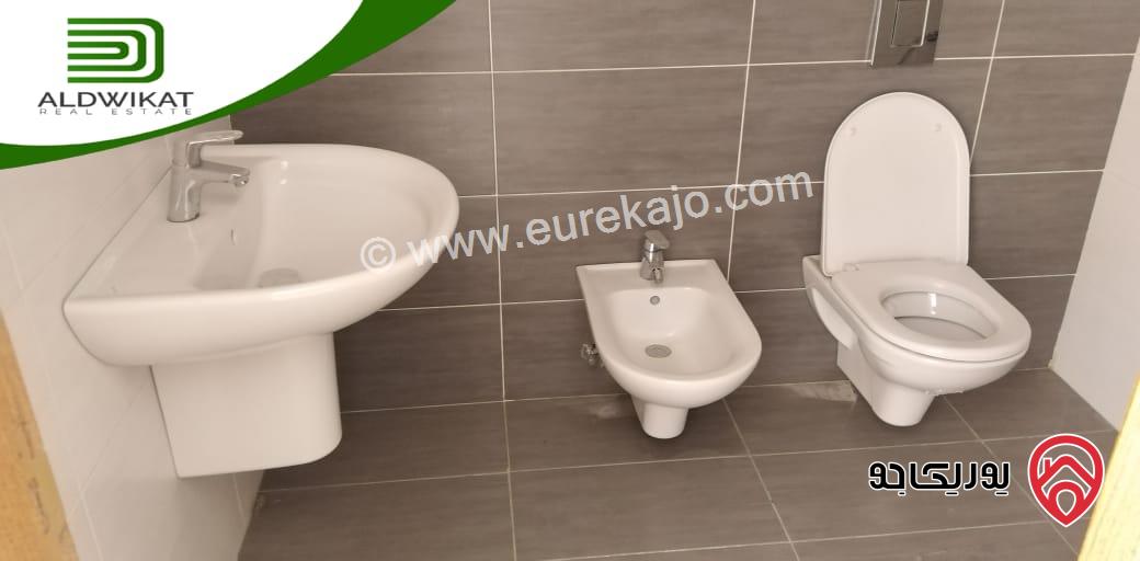 فيلا للبيع في عمان - عبدون مساحة البناء 450م ومساحة الارض 400م ومساحة الحديقة 50م