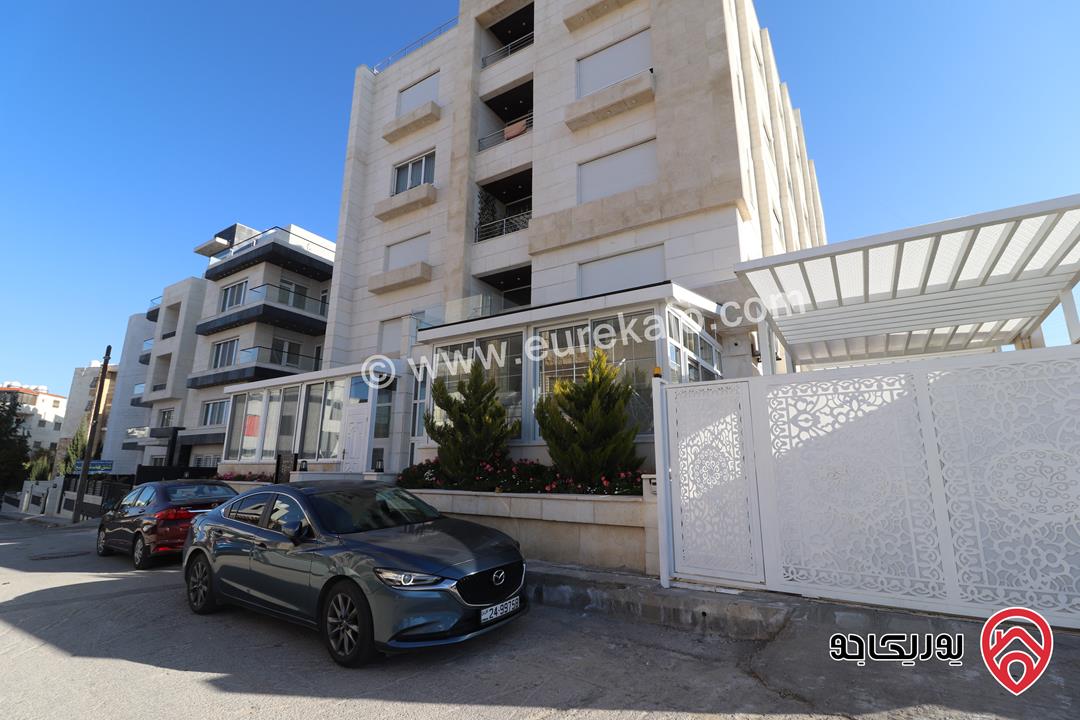 شقة جديدة مساحة 135م طابق ثالث للبيع في عمان - خلدا