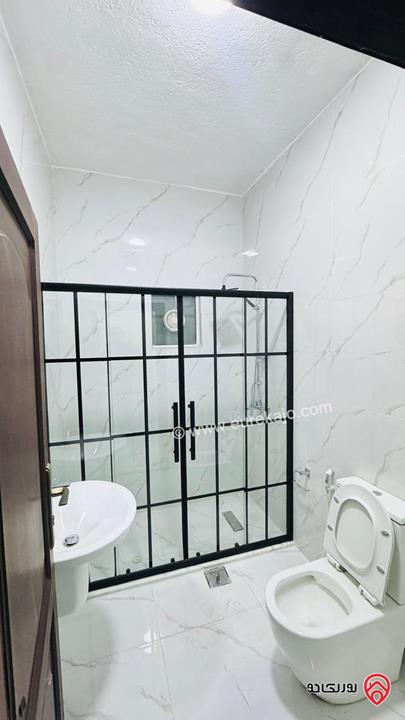 شقة طابق ثاني مساحة 131م للبيع في عمان - الجاردنز