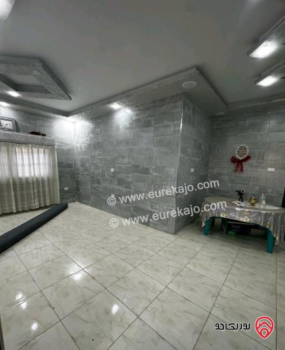 منزل مستقل مساحة 220م على ارض مساحة 500م للبيع في الزرقاء - بيرين