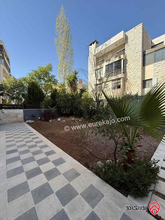 شقة أرضية ضمن كومباوند مساحة 180م مفروشة للبيع في عمان - عبدون - شارع القاهرة