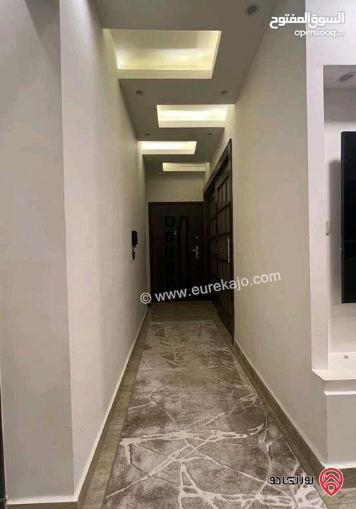 شقة مفروشة طابق رابع مساحة 180م للايجار في عمان -  مرج الحمام