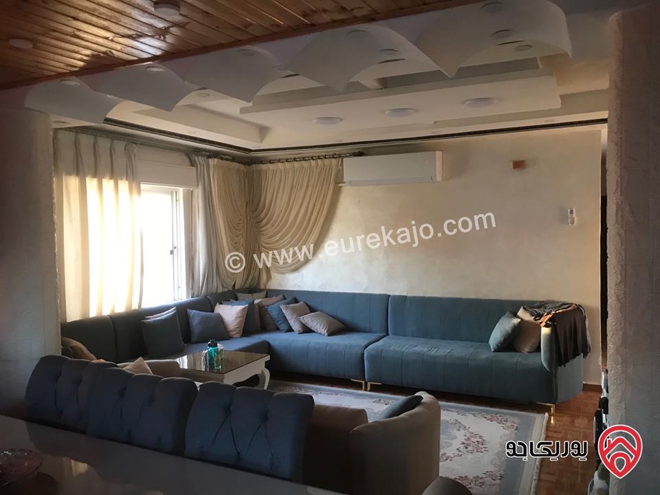شقة طابق رابع مع روف مساحة 150م للبيع في عمان - ابو علندا