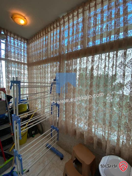 شقة مفروشة فاخرة للبيع في عمان - خلدا قرب المدارس الإنجليزية طابق اول 180م تشطيب سوبر ديلوكس