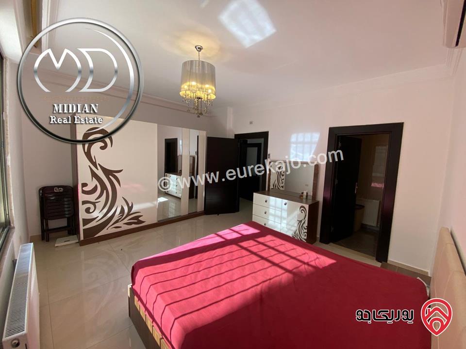 شقة شبه ارضي للبيع في عمان - خلدا العوجانية مساحة 200م مع تراسات و حدائق سوبر ديلوكس بسعر مميز