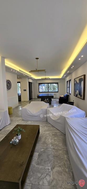 شقة تربلكس مساحة 469م داخلي و 150م خارجي للبيع في عمان - عبدون