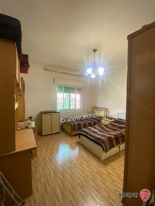 شقة طابق ثاني مساحة 200م للبيع في عمان - طبربور 