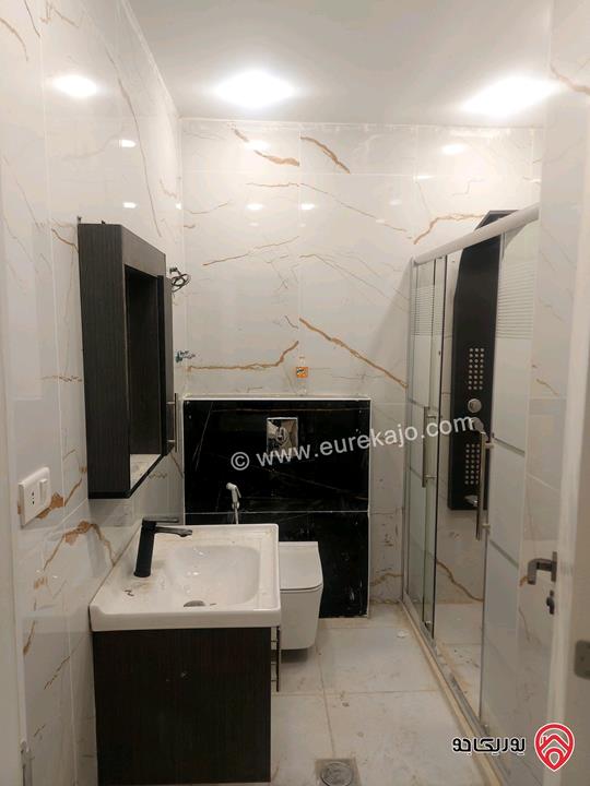 شقة طابق ارضي مساحة 240م للبيع في اربد