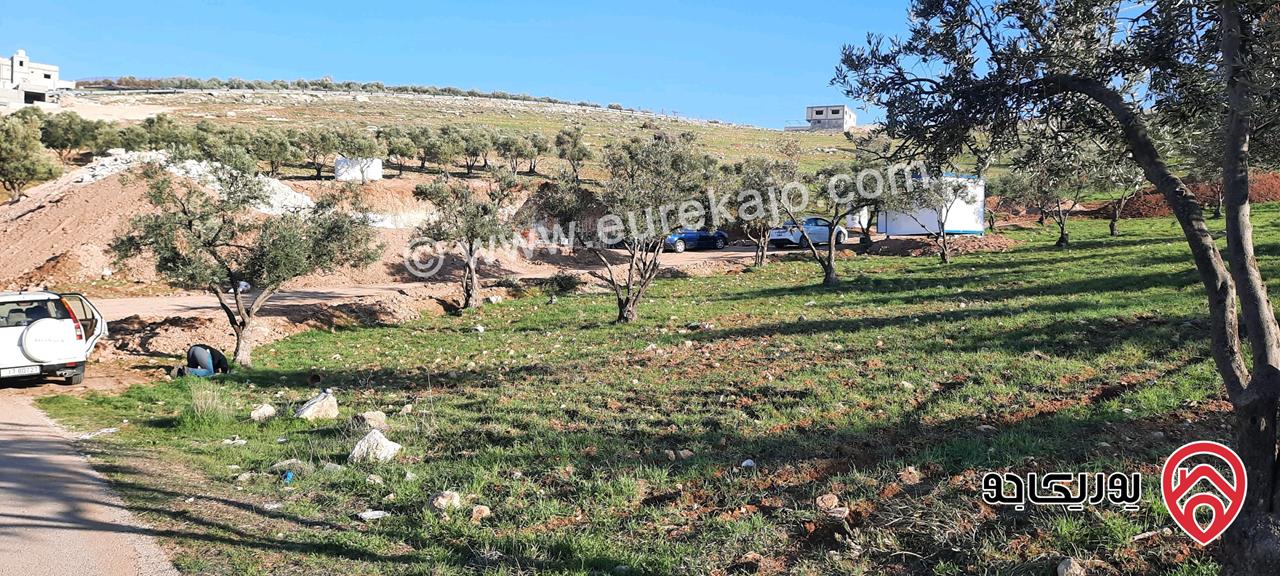  قطعة ارض 850 متر في منطقة بناء سكني حديث للبيع في الزرقاء - بيرين رجم الشوف