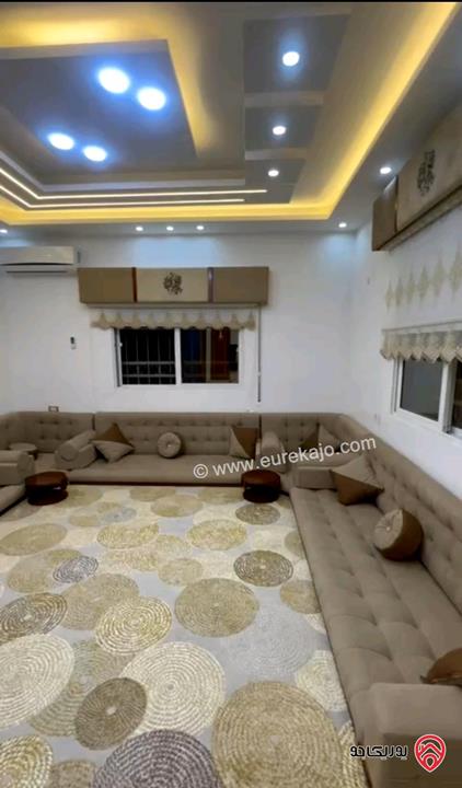 منزل مستقل مساحة الارض 500م مساحة البناء 222م للبيع في المفرق