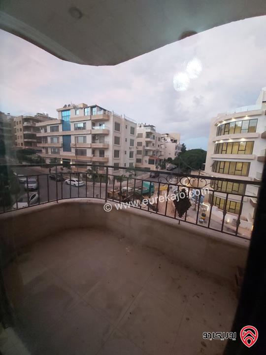 شقة مميزة مساحة 143م طابق ثاني للبيع في عمان - دير غبار
