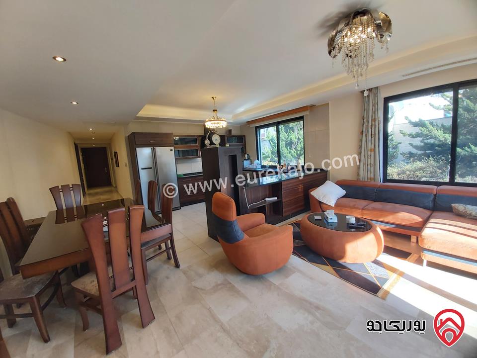 شقة أرضية مفروشة مساحة 125م وترس 25م للايجار في عمان - عبدون