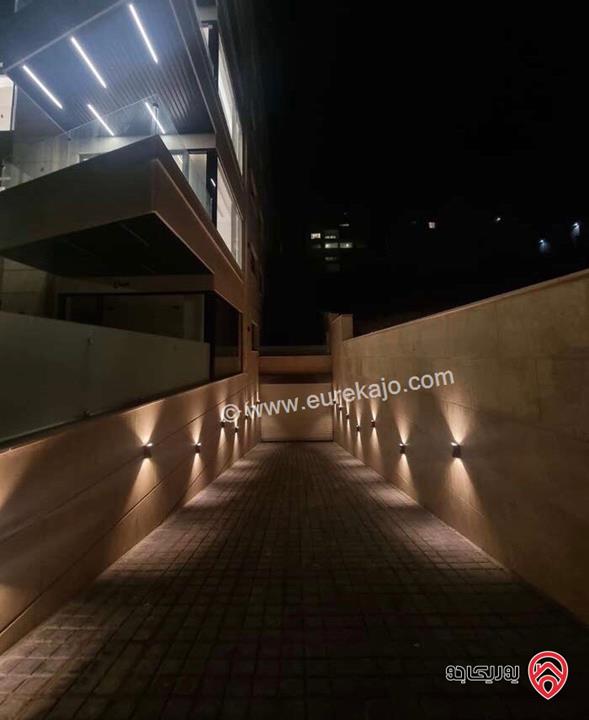 شقة ارضية مساحة 220م مع حوض سباحة للبيع في عمان - دابوق 