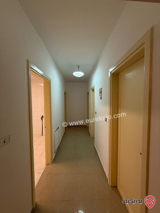 شقة استثمارية طابق ثالث مساحة 100م للبيع في عمان - ام أذينة الجنوبي 