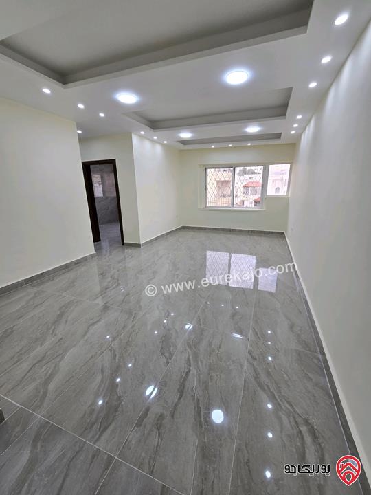 شقة مساحة 100م طابق ثالث للبيع في عمان - الجاردنز 