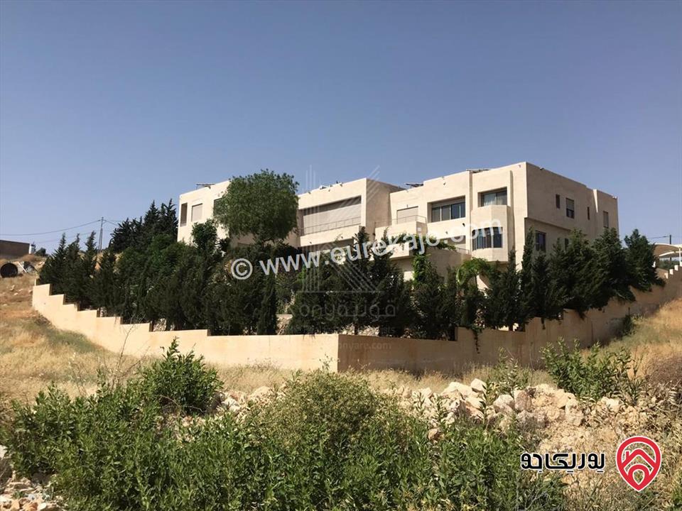 فلل فاخرة متلاصقة عدد 2 على أرض 2 دونم و 131م للبيع في عمان - ناعور – خربة خليفة