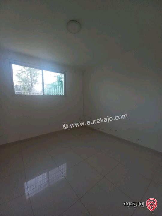 فيلا مساحة 500م على أرض 1900م للبيع في عمان - منطقة ام الدنانير 