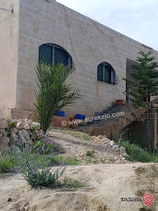 بيت مستقل مساحة 230م على أرض 1256م للبيع في عمان - عين الباشا
