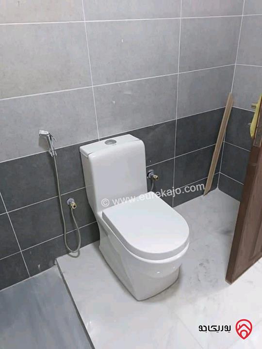 منزل مساحة 140م على أرض 250م للبيع في اربد - ايدون 