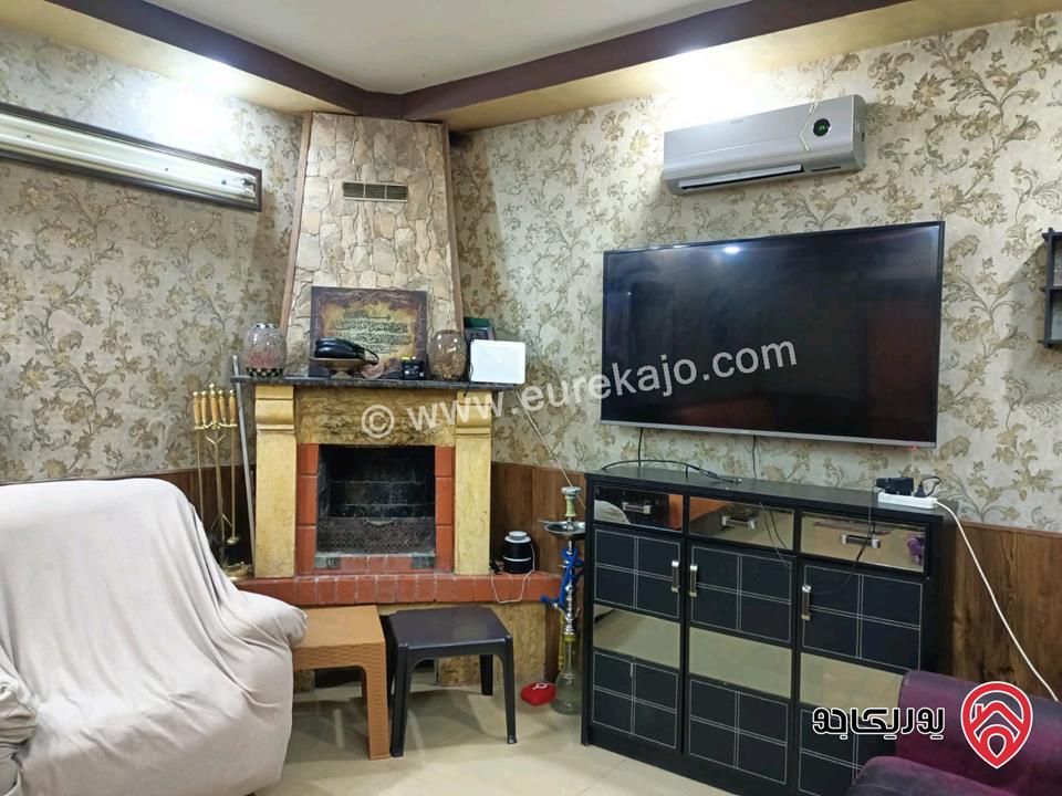 شقة مساحة 159م داخلي و 100م خارجي للبيع في اربد - جنوب حديقة الزهراء
