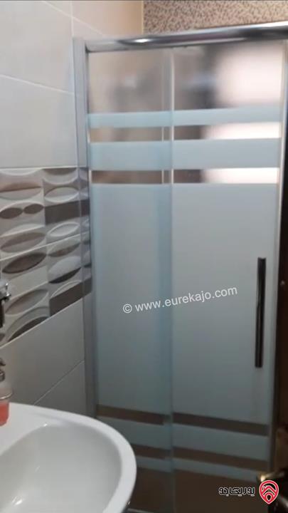 فيلا دوبلكس مساحة البناء 770م مساحة الارض 460م للبيع في عمان - البنيات