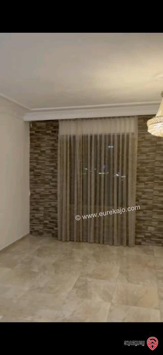 شقة طابق ثالث مساحة 200م للبيع في عمان - عرجان 