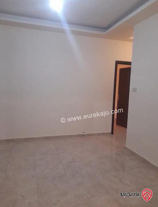 شقة مساحة 140م طابق أول للايجار في عمان - أم السماق 