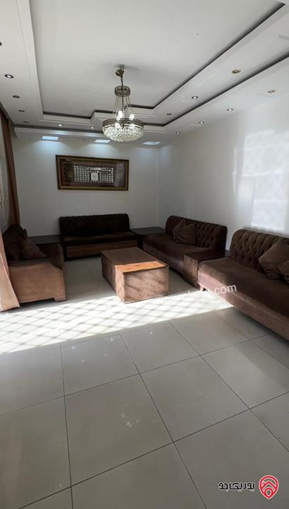 شقة طابق اول مساحة 192م للبيع في عمان - طبربور   