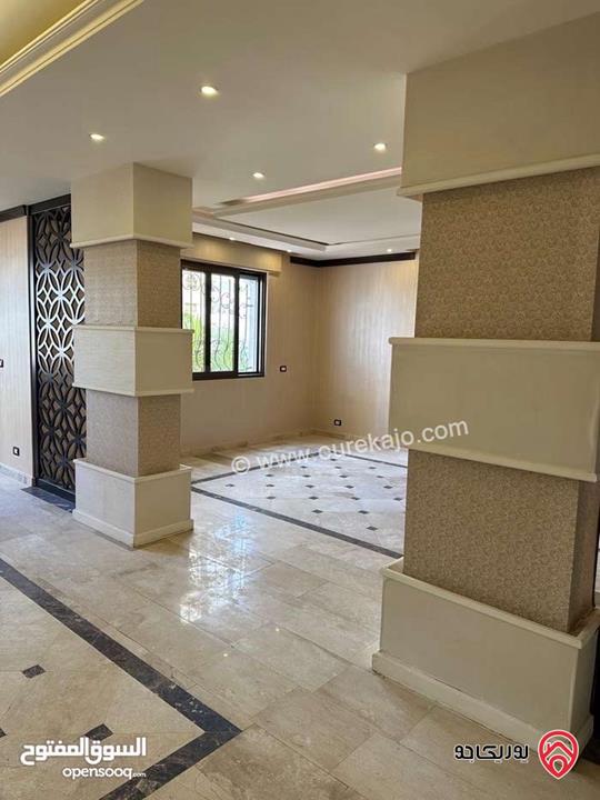 فيلا مساحة 850م على أرض 990م للبيع في اربد /خلف مستشفى الراهبات 