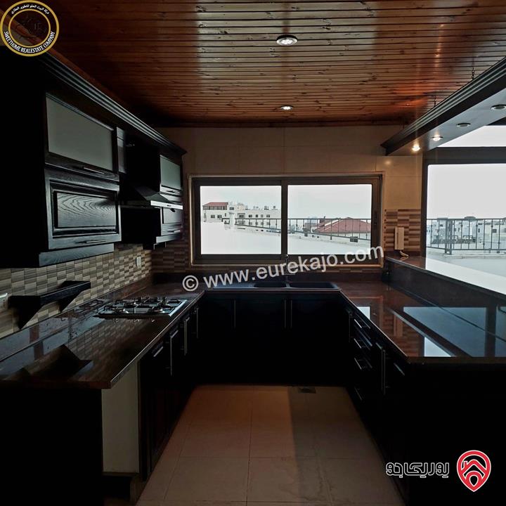 شقة فاخرة للبيع في خلدا - قرب مدارس ساندس طابق ثالث 200م مع روف 140م تشطيب سوبر ديلوكس بسعر مغري