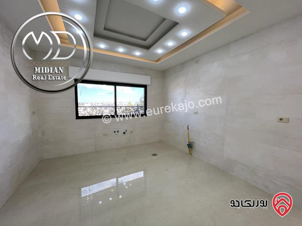 شقق جديدة للبيع في عمان - خلدا مساحات 150م نشطيبات و ديكورات فاخرة اطلالة جميلة بسعر مميز