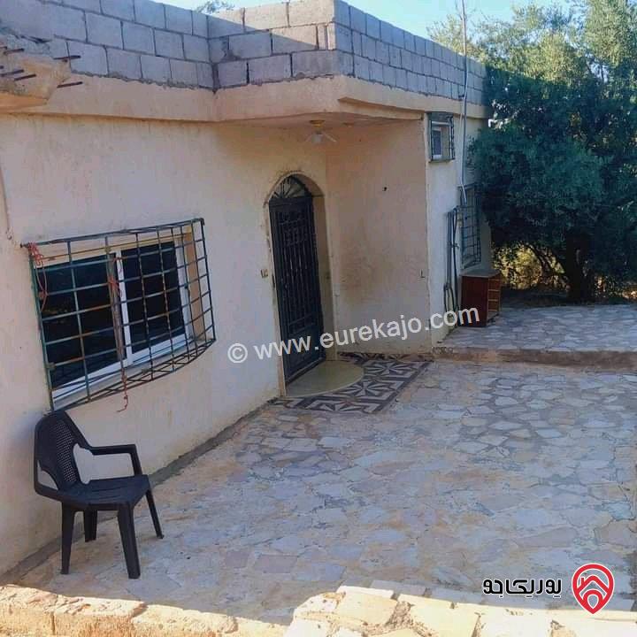 منزل مستقل مساحة 145م على أرض 772م للبيع في عجلون