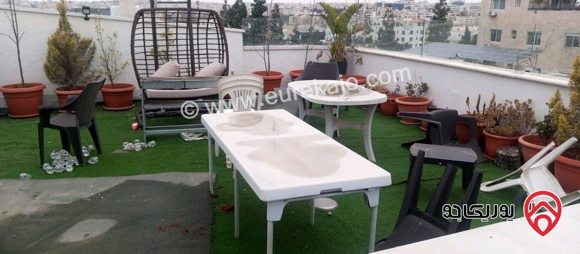 شقة طابق ثالث مساحة 207م مع مساحة 100 على السطح مش مبني للبيع في عمان - دير غبار