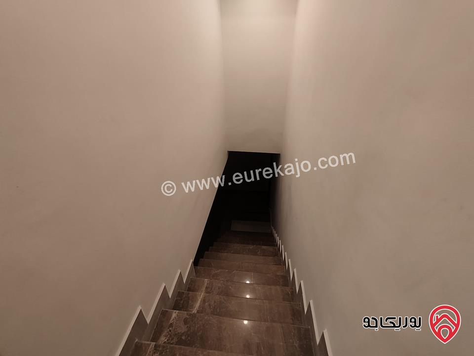  شقق جديدة مساحة 240م للبيع في عمان - حي الصحابة رجم عميش  