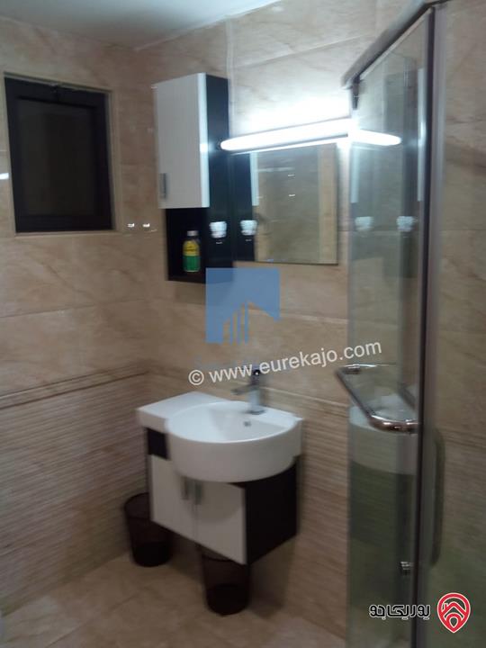 شقة مميزة للبيع في عمان - خلدا قرب الموفنبيك وخلف مطعم ورد طابق اول 100م بسعر مغري