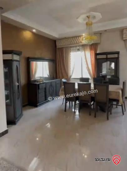 منزل مستقل مساحة الأرض 570م والبناء 900م للبيع في عمان - ضاحية الرشيد قرب الكلية العلمية الاسلامية