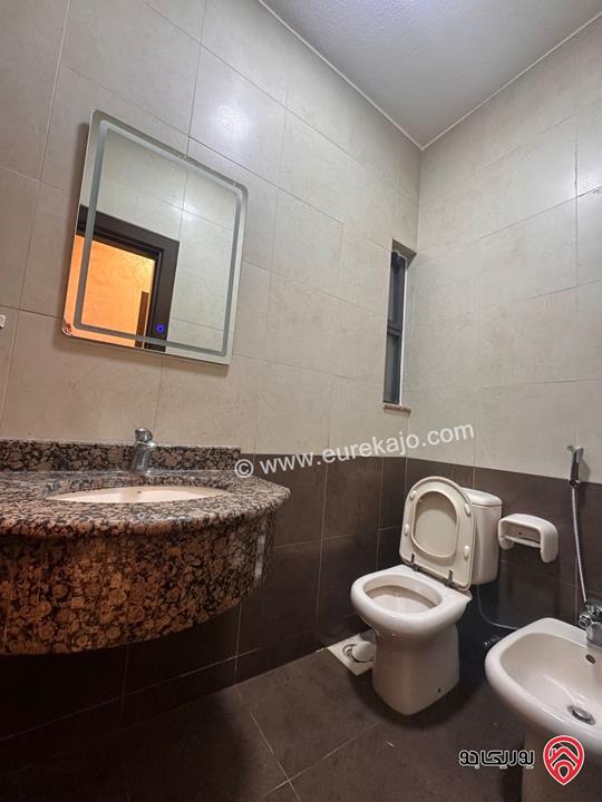 شقة طابق أرضي مساحة 200م للايجار في عمان - خلدا 