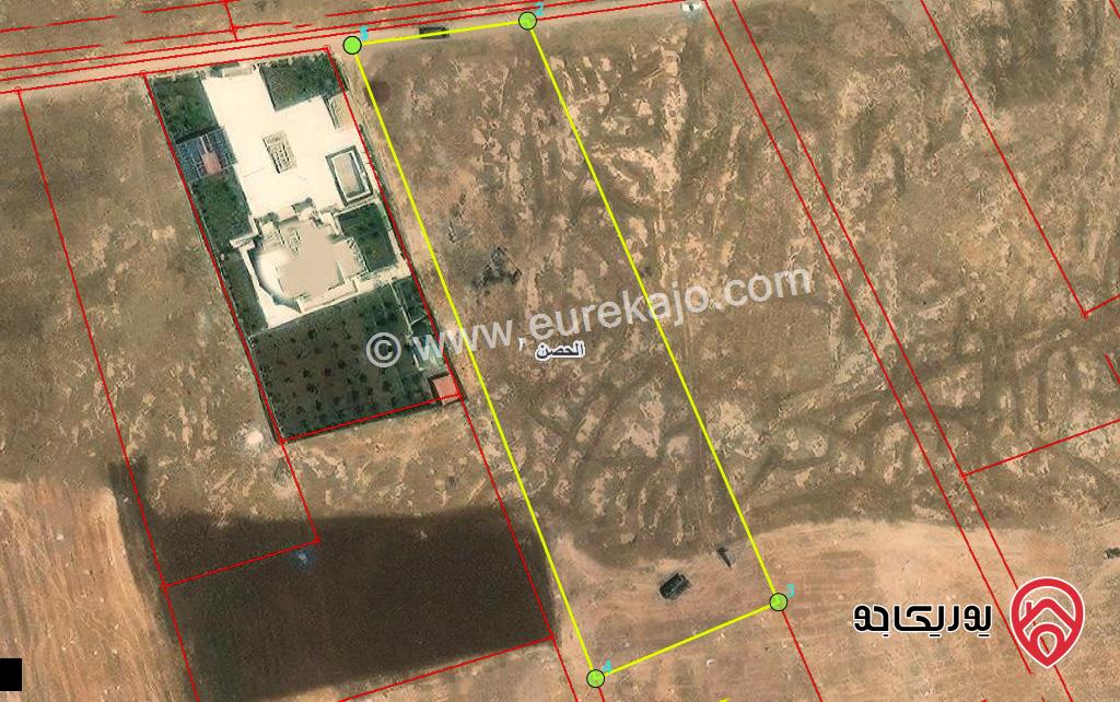 قطعة ارض مساحة 6 دونم و 800م للبيع في اربد جنوب اسكان العاملين في جامعة اليرموك 