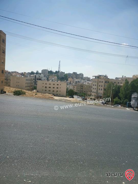أرض مميزة مساحة 909م للبيع في عمان - خلدا