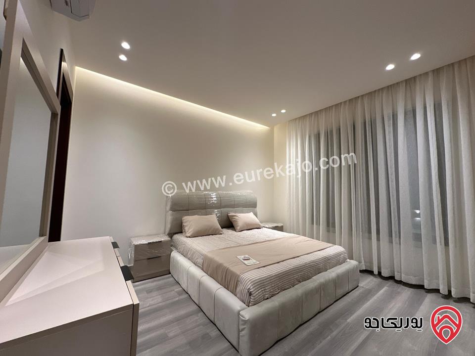 شقة ديلوكس مفروشة طابق أرضي مساحة 110م داخلي و 150م خارجي للايجار في عمان - حي الديار ديرغبار