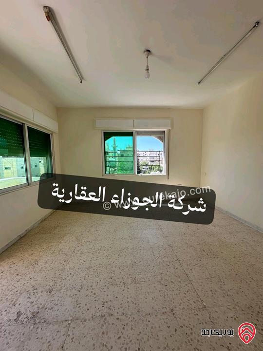 شقة فارغة مساحة 110م طابق رابع للايجار في عمان - الياسمين