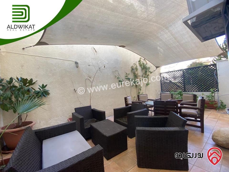 شقة للبيع او للايجار في عمان - الدوار الخامس طابق أرضي مساحة البناء 110م ومساحة الترس 30م