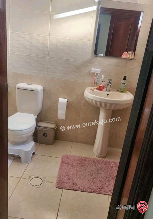 شقة مساحة 130م طابق ثالث للبيع في عين باشا