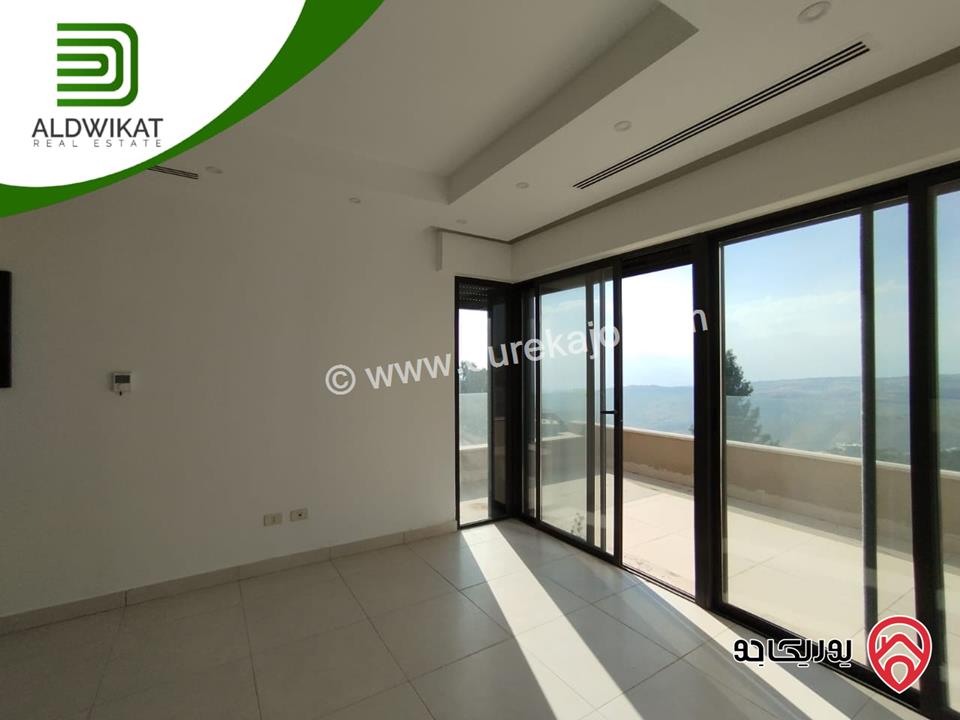 فيلا مستقلة مساحة البناء 530م ومساحة الارض 520م ومساحة الحديقة 200م للبيع في ماحص على حد بدر الجديدة